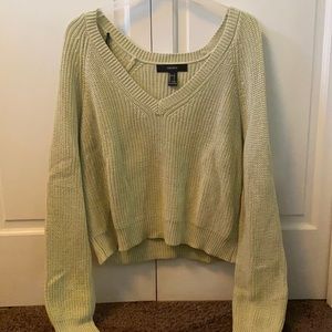Forever 21 Light Green Lightweight Long Sleeve Cropped V Neck Knit Sweater